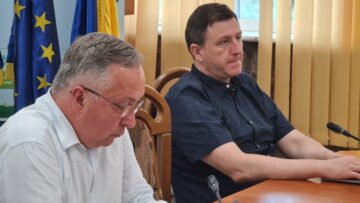 Pro și contra închiderii sălilor de jocuri din Suceava, față în față, la sediul Primăriei Suceava