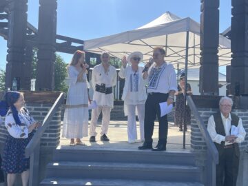În comuna Horodnic de Sus a fost inaugurat „Zidul Demnității”, un monument dedicat valorilor morale, credinței și identității naționale