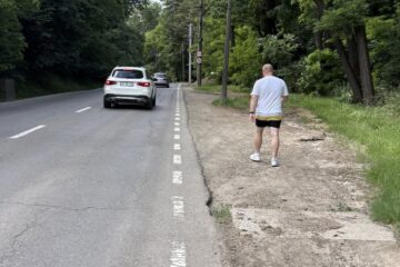 Ipoteștiul cere trotuare pe rutele spre Suceava și Lisaura