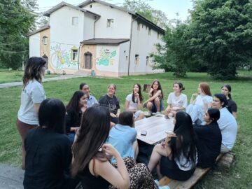 Două reviste școlare din Rădăuți au reprezentat Suceava în Tabăra națională de creație de la Muncel