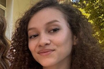 Nicoleta-Iustina, Colegiul Național ,,Mihai Eminescu” Nicoleta-Iustina, Colegiul Național ,,Mihai Eminescu”