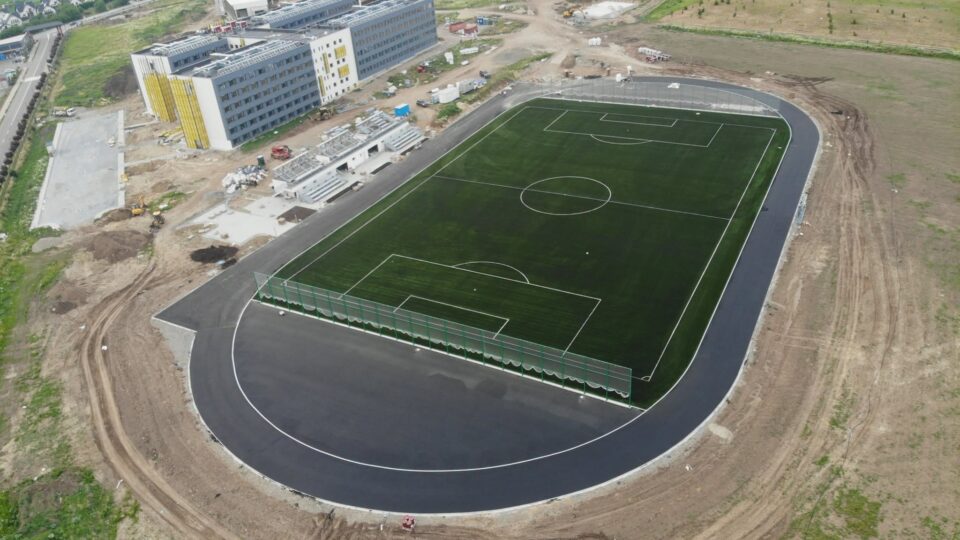 Ministrul Mihai Dimian a publicat imagini cu noul stadion de la Moara al Universității „Ștefan cel Mare” Ministrul Mihai Dimian a publicat imagini cu noul stadion de la Moara al Universității „Ștefan cel Mare”