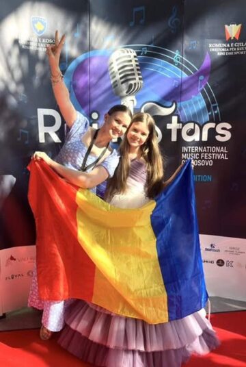 Sara Tîrnoveanu confirmă din nou. A câștigat Grand Prix Junior la un prestigios festival internațional de muzică din Kosovo