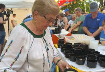 Peste 1.500 de porții oferite gratuit la Rădăuți, la a II-a ediție a Zilei Ciorbei Rădăuțene