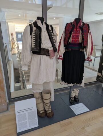 Expoziție spectaculoasă dedicată patrimoniului textil al României și Japoniei, la Muzeul de Istorie Suceava