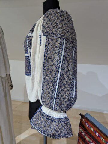 Expoziție spectaculoasă dedicată patrimoniului textil al României și Japoniei, la Muzeul de Istorie Suceava