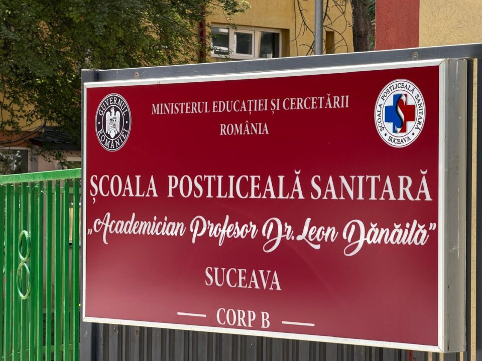Continuă înscrierile la Școala Postliceală Sanitară. Nouă specializări căutate pe piața muncii, în oferta instituției Continuă înscrierile la Școala Postliceală Sanitară. Nouă specializări căutate pe piața muncii, în oferta instituției
