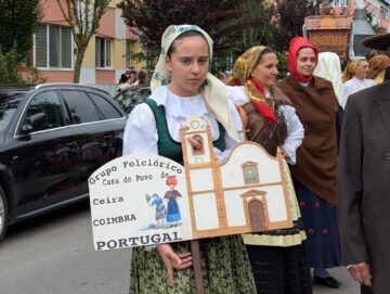 Frumusețea portului popular din România, Portugalia, Serbia, Turcia, Grecia, Ucraina, Moldova și Polonia a strălucit la Rădăuți, în deschiderea Festivalului „Arcanul”