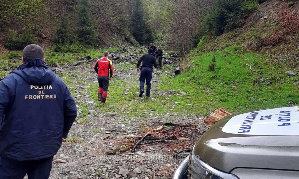 Aproximativ 1.000 de ucraineni au fost depistați trecând ilegal frontiera, pe raza județului, de la începutul anului Aproximativ 1.000 de ucraineni au fost depistați trecând ilegal frontiera, pe raza județului, de la începutul anului