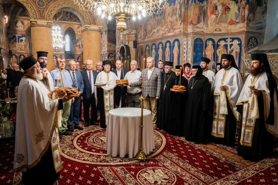 La Suceava a avut loc Simpozionul Național „Mitropolia Moldovei. 625 de ani: istorie, credință, artă și cultură” La Suceava a avut loc Simpozionul Național „Mitropolia Moldovei. 625 de ani: istorie, credință, artă și cultură”