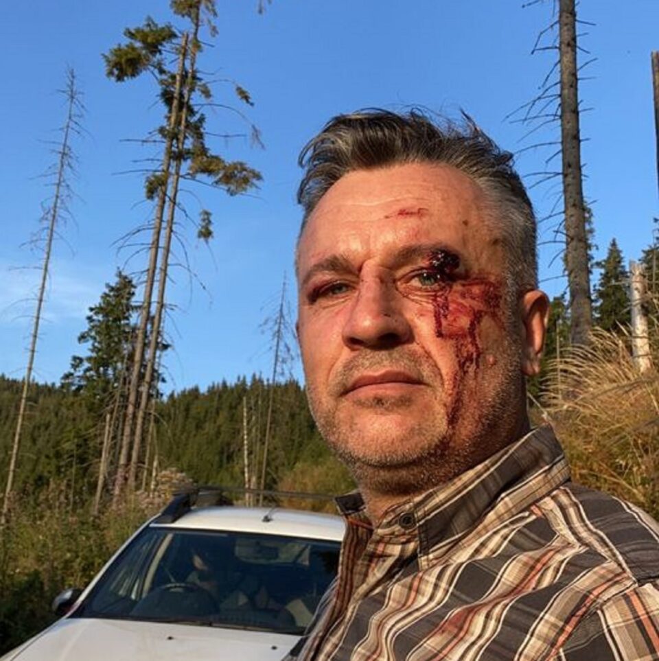 Activistul Tiberiu Boșutar, umilit în pădure de agresorii care l-au sechestrat FOTO Facebook Legea codrului