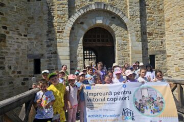 Peste 250 de copii au descoperit frumusețile Bucovinei în excursiile educative organizate în cadrul proiectului CARE