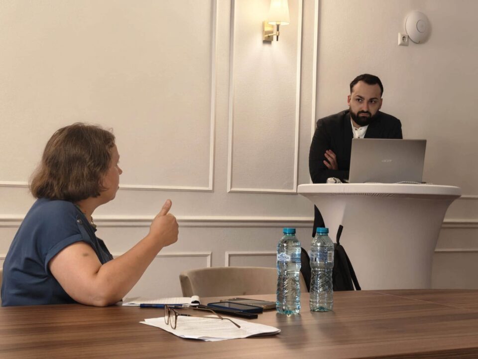 Cercetătorul sucevean Teofan Axinte Cercetătorul sucevean Teofan Axinte