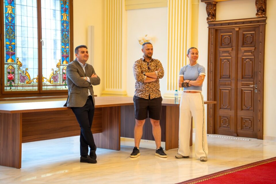 Peste 20 de copii de la Omnia Ballet vor reprezenta Suceava și România la finala mondială Dance World Cup 2026, de la Dublin