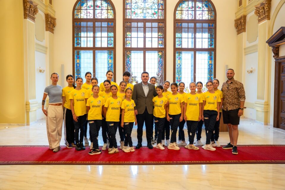 Peste 20 de copii de la Omnia Ballet vor reprezenta Suceava și România la finala mondială Dance World Cup 2026, de la Dublin Peste 20 de copii de la Omnia Ballet vor reprezenta Suceava și România la finala mondială Dance World Cup 2026, de la Dublin