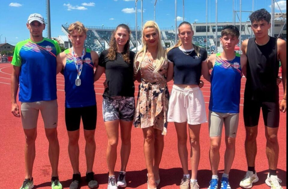 Atleții de la CSM Rarăul Câmpulung Moldovenesc au concurat cu bune rezultate la Craiova Atleții de la CSM Rarăul Câmpulung Moldovenesc au concurat cu bune rezultate la Craiova