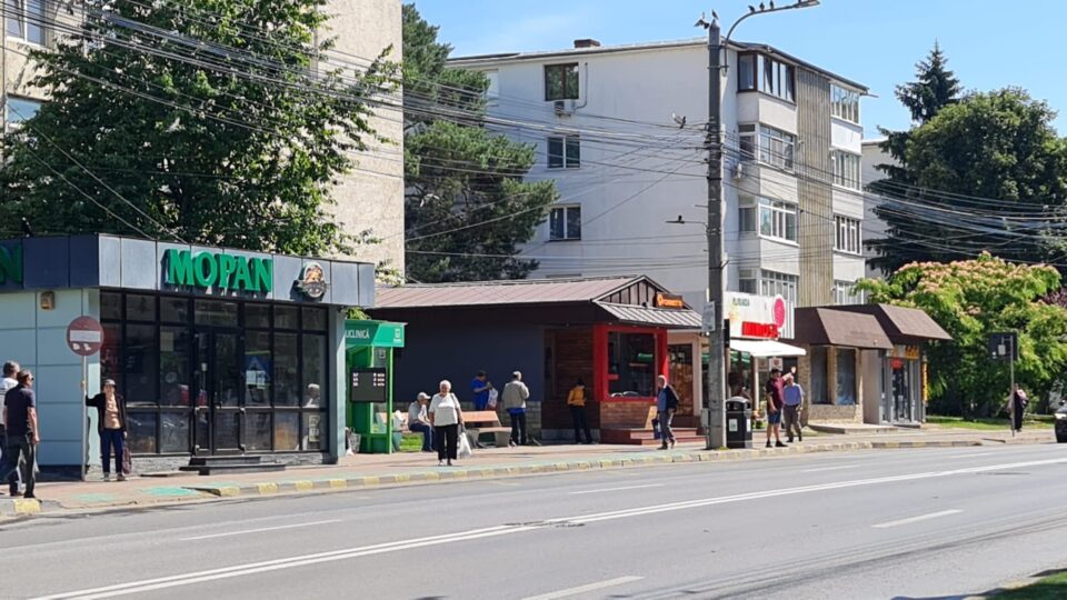 Chioșcurile de la Policlinica Areni, demolate de Primăria Suceava