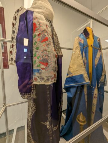 „Moda la Porțile Levantului” a ajuns la Suceava. O incursiune spectaculoasă în eleganța și rafinamentul boierilor și jupânițelor de odinioară