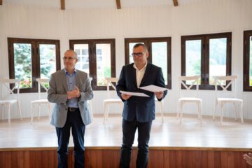 34 de copii premianți din sistemul de protecție socială sucevean, răsplătiți cu o tabără de neuitat