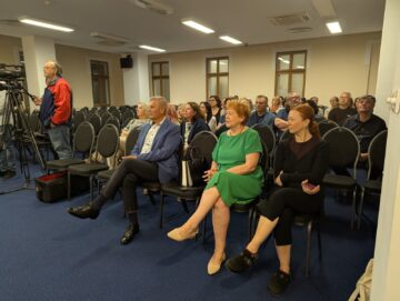 „Dușmance ale poporului”, expoziția care transformă vizitatorul în martor al uneia dintre cele mai dureroase pagini din istoria României