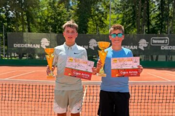 Patrick Sasu și Robert Reiner au ocupat primele locuri la categoria de vârstă băieți 14 ani Patrick Sasu și Robert Reiner au ocupat primele locuri la categoria de vârstă băieți 14 ani