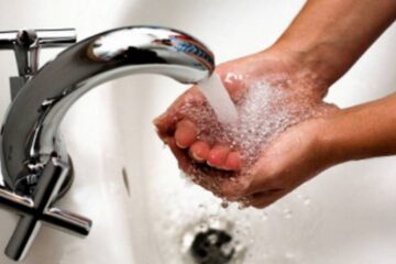 Furnizarea apei potabile va fi oprită luni în opt localități, pentru racordarea campusului universitar Moara Furnizarea apei potabile va fi oprită luni în opt localități, pentru racordarea campusului universitar Moara