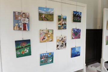 „Comorile Călimanilor”, o expoziție de pictură pe lemn care aduce frumusețea muntelui la Centrul Muzeal Cazinoul Băilor din Vatra Dornei „Comorile Călimanilor”, o expoziție de pictură pe lemn care aduce frumusețea muntelui la Centrul Muzeal Cazinoul Băilor din Vatra Dornei