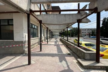 Primarul Vasile Rîmbu anunță reabilitarea parcului de la Gara Burdujeni și a stației de pe strada Jean Bart Primarul Vasile Rîmbu anunță reabilitarea parcului de la Gara Burdujeni și a stației de pe strada Jean Bart