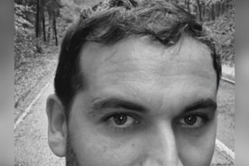 Deces fulgerător, la un meci de fotbal, al unui sucevean de numai 41 de ani, tată a trei copii Deces fulgerător, la un meci de fotbal, al unui sucevean de numai 41 de ani, tată a trei copii