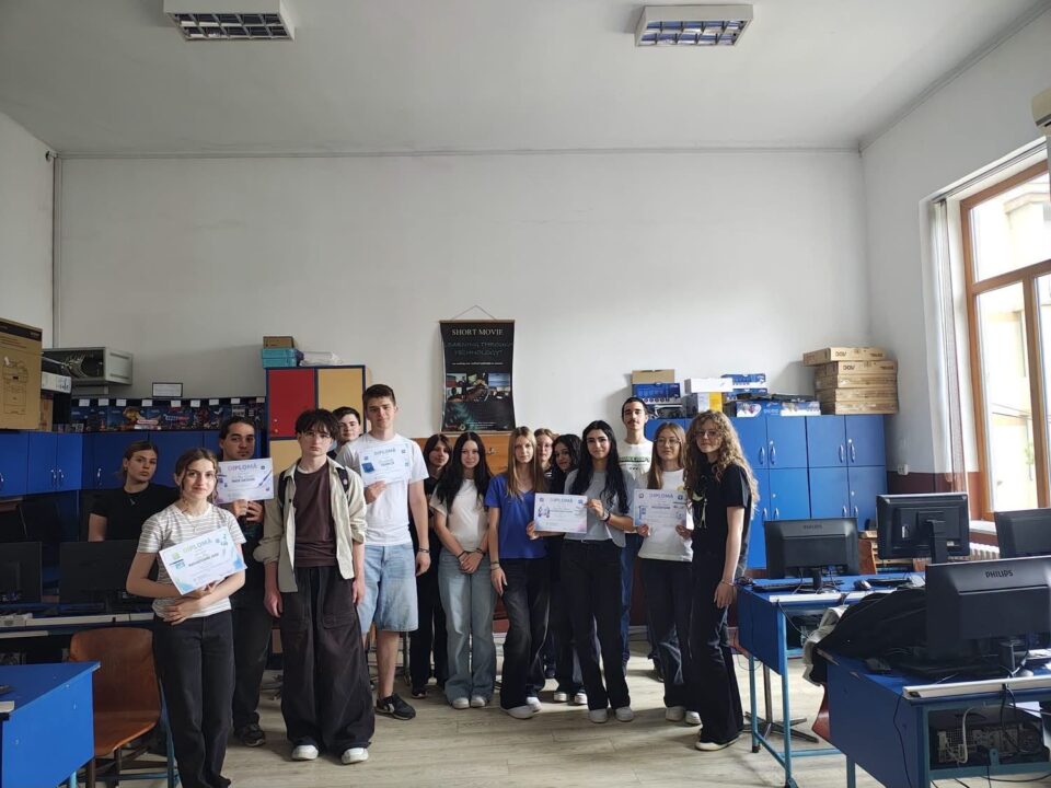 Școala de Vară „Valter Vasile Olariu”, de la Colegiul „Eudoxiu Hurmuzachi” Rădăuți