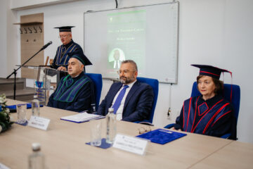 Profesorului italian Marco Valeri a primit titlul de Doctor Honoris Causa din partea Universității „Ștefan cel Mare”