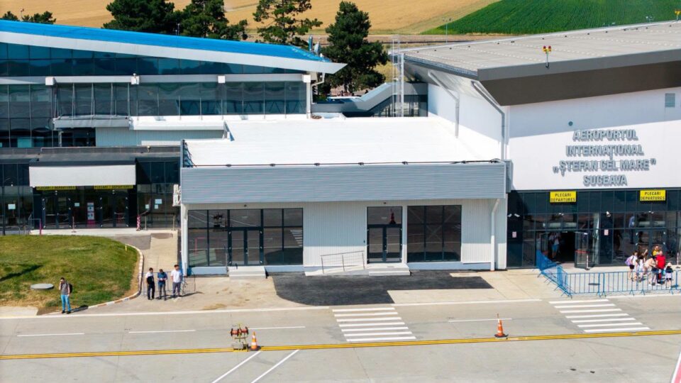 Aeroportul Suceava beneficiaza de o sala de așteptare nouă în locul vechilor containere Aeroportul Suceava beneficiaza de o sala de așteptare nouă în locul vechilor containere