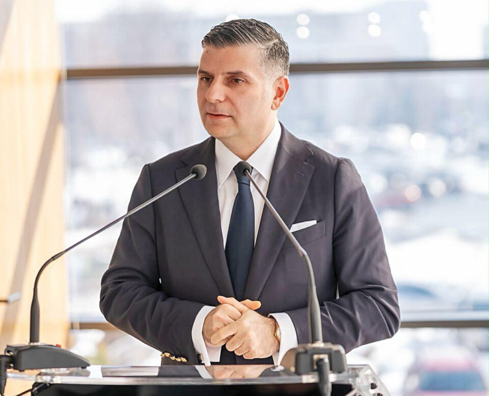 Alexandru Petrescu, Președinte ASF: O piață de capital puternică este un indicator al maturității unei economii și una dintre marile sale surse de încredere, finanțare și dezvoltare pe termen lung. Alexandru Petrescu, Președinte ASF: O piață de capital puternică este un indicator al maturității unei economii și una dintre marile sale surse de încredere, finanțare și dezvoltare pe termen lung.