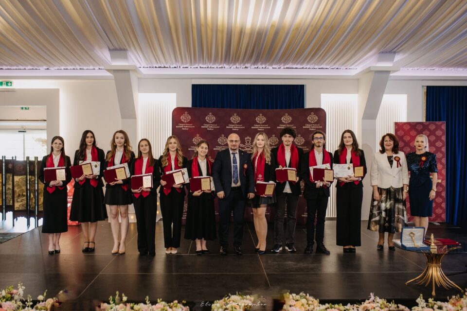 Colegiul „Hurmuzachi” Rădăuți, printre cele mai bune rezultate din ultimul deceniu la examenele naționale și olimpiade