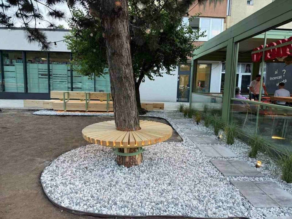 Scuarul de la Albina este gata, urmează cele de la Nordic, Bucovina și esplanadele din Burdujeni
