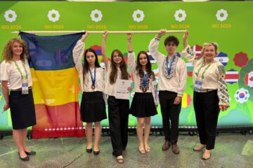 Eleva Rebeca Ungureanu, de la Colegiul „Ștefan cel Mare”, a obținut premiu special la Olimpiada Internațională de Biologie din Lituania Eleva Rebeca Ungureanu, de la Colegiul „Ștefan cel Mare”, a obținut premiu special la Olimpiada Internațională de Biologie din Lituania