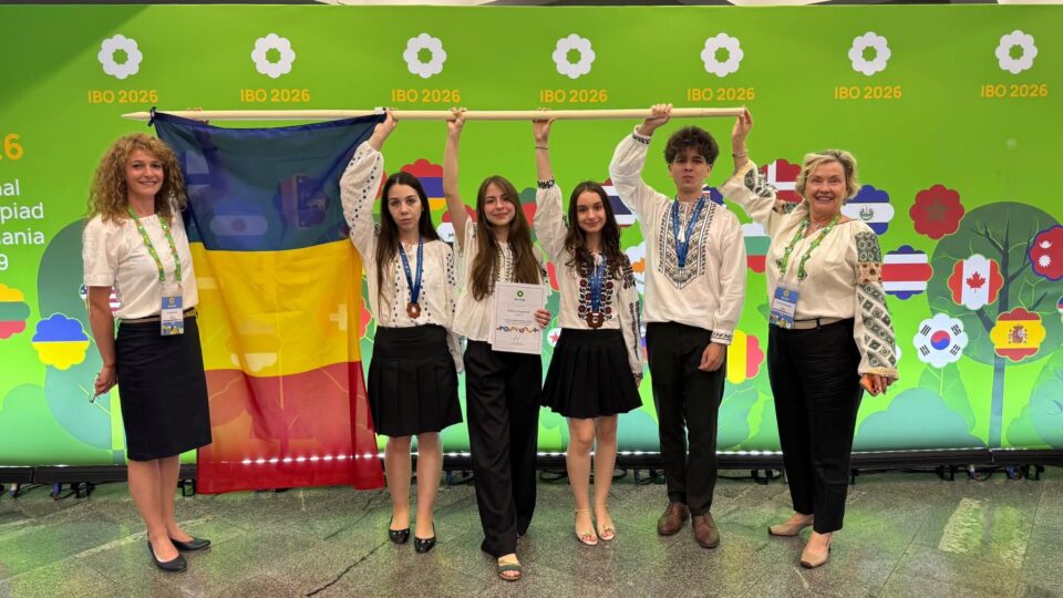 Eleva Rebeca Ungureanu, de la Colegiul „Ștefan cel Mare”, a obținut premiu special la Olimpiada Internațională de Biologie din Lituania Eleva Rebeca Ungureanu, de la Colegiul „Ștefan cel Mare”, a obținut premiu special la Olimpiada Internațională de Biologie din Lituania
