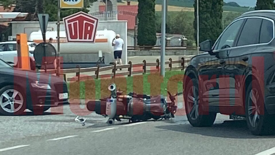 Motociclist dus la spital cu fracturi multiple după un accident cu un autoturism Motociclist dus la spital cu fracturi multiple după un accident cu un autoturism