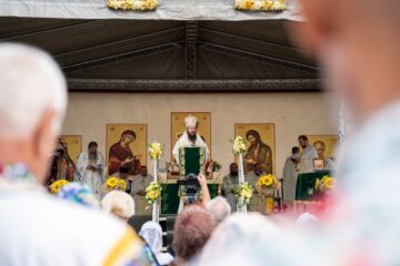 Gheorghe Șoldan a participat la hramul Mănăstirii „Sfântul Ilie” din Șcheia: „Numărul mare al credincioșilor prezenți demonstrează că valorile tradiționale continuă să unească comunitățile”