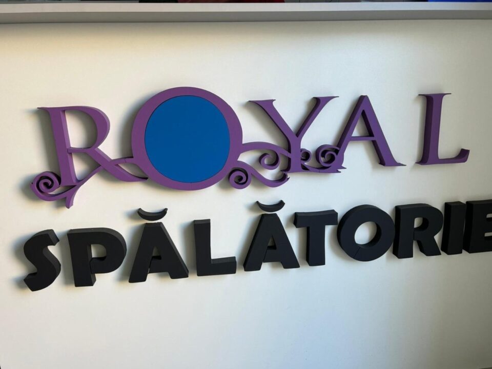 Royal Laundry – profesionalism care se vede la fiecare spălare Royal Laundry – profesionalism care se vede la fiecare spălare