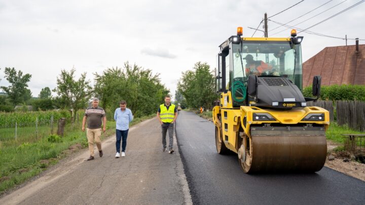 Șoldan: „După 15 ani în care nu a mai văzut asfalt, modernizăm drumul dintre Dolhești și Forăști”