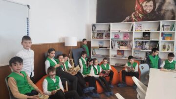 Un club de lectură modern a fost amenajat cu fonduri europene la Școala Gimnazială Vatra Moldoviței