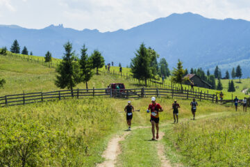 2.300 de alergători, din 55 de țări, participă la Bucovina Ultra Rocks, la Câmpulung Moldovenesc 2.300 de alergători, din 55 de țări, participă la Bucovina Ultra Rocks, la Câmpulung Moldovenesc