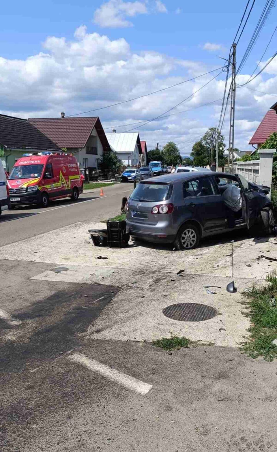 Accident cu cinci răniți, din care trei copii