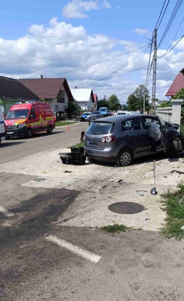Accident cu cinci răniți, din care trei copii