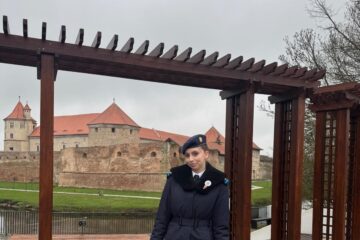 Acasă este locul unde îți e gândul – despre experiența de a fi elevă militară