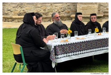 MasterChef România a filmat un episod al emisiunii la Mănăstirea Moldovița pentru a promova bucătăria și tradițiile locale