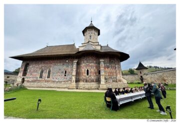 MasterChef România a filmat un episod al emisiunii la Mănăstirea Moldovița pentru a promova bucătăria și tradițiile locale