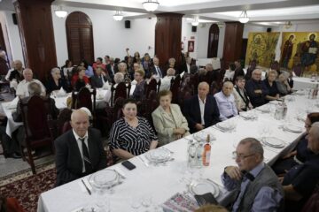 Primarul Vasile Rîmbu anunță editarea unui album special dedicat cuplurilor celebrate la 50 de ani de căsnicie