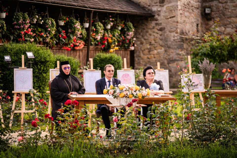 Acad. Ioan-Aurel Pop, invitatul Chindiei culturale de la Mănăstirea Moldovița Acad. Ioan-Aurel Pop, invitatul Chindiei culturale de la Mănăstirea Moldovița